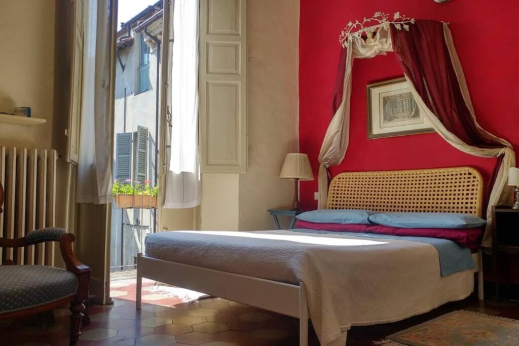 Cozy Apartment In Palazzo Malaspina Placência Exterior foto